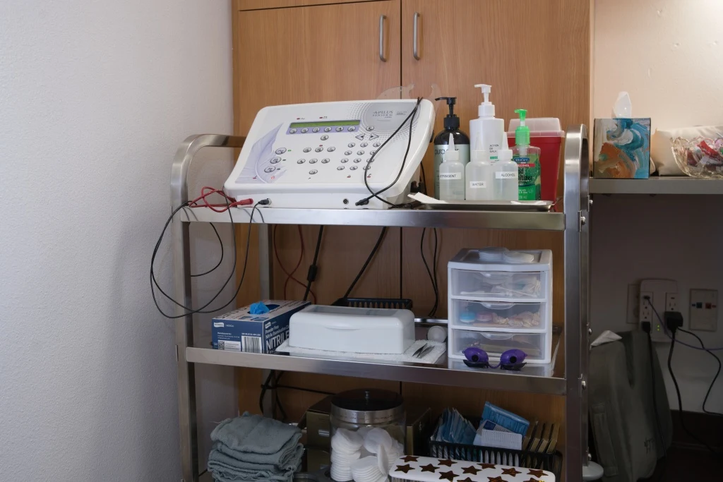 Electrolysis equipment and treatment supplies in the clinic
